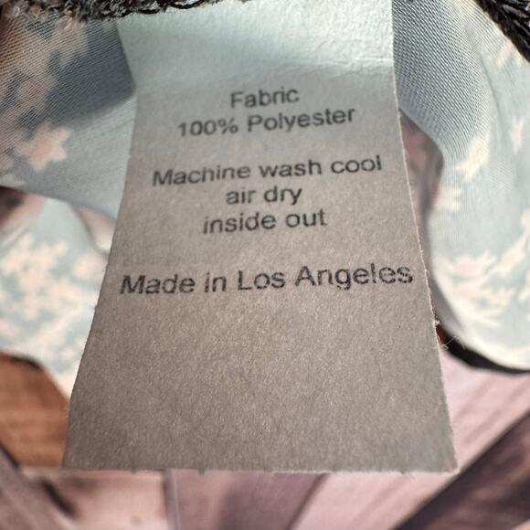 Resa Dress Blake Mini in Daisy Floral Puff Sleeve Smocked Cottagecore Small Chic - Picture 8 of 8